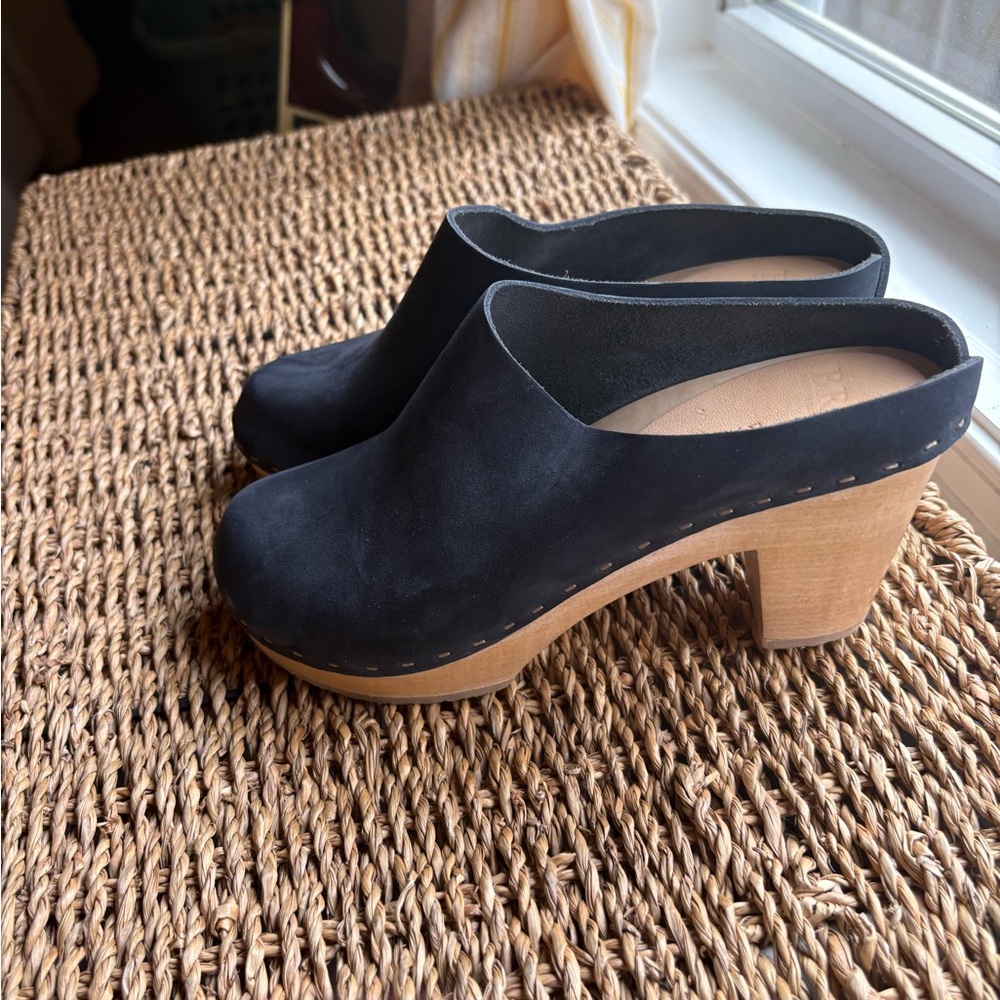 Bryr Chloe High Heel- Navy